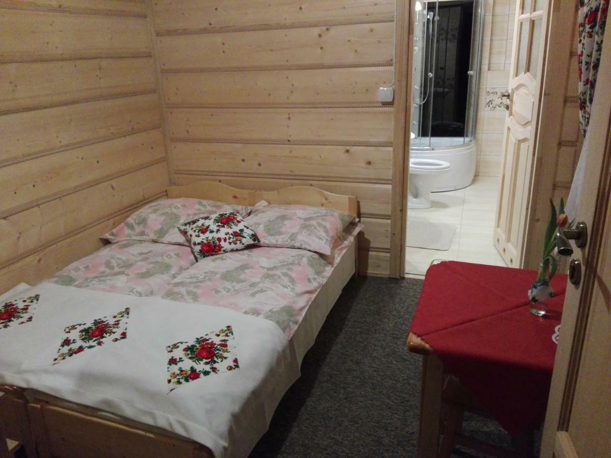 Pokoje Goscinne U Elzbiety Ciche Małe Extérieur photo